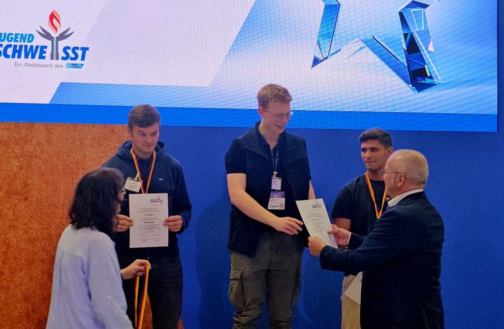 Alexander Graf bei der Siegerehrung in Essen